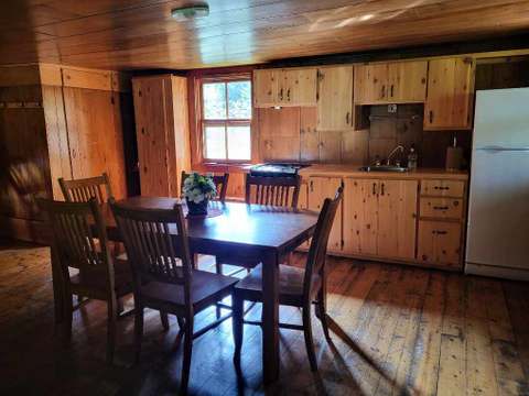 Chalet des Chutes – Pourvoirie du Lac Portage