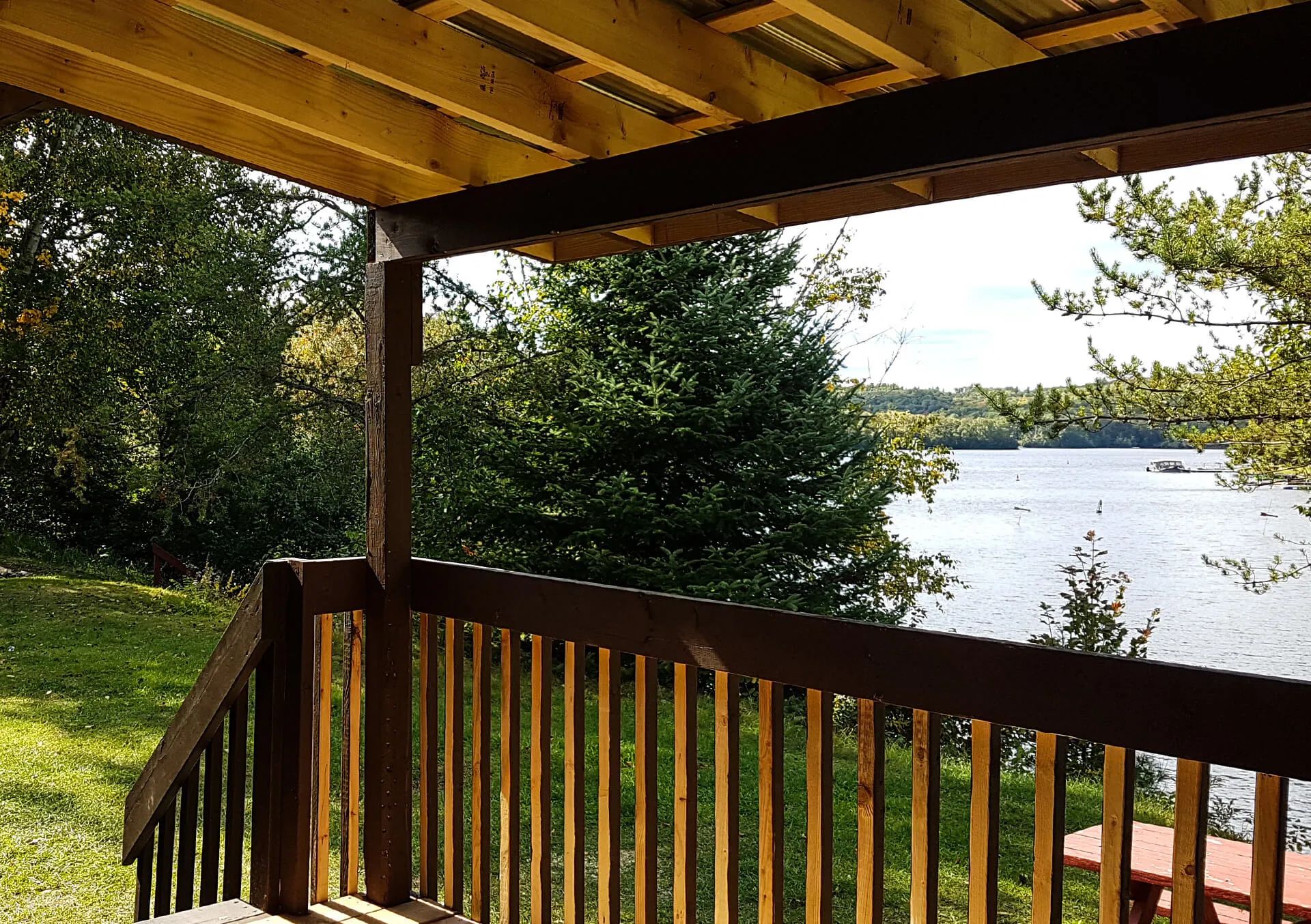 Cabin King — Le Domaine des Huards – Le Domaine des Huards