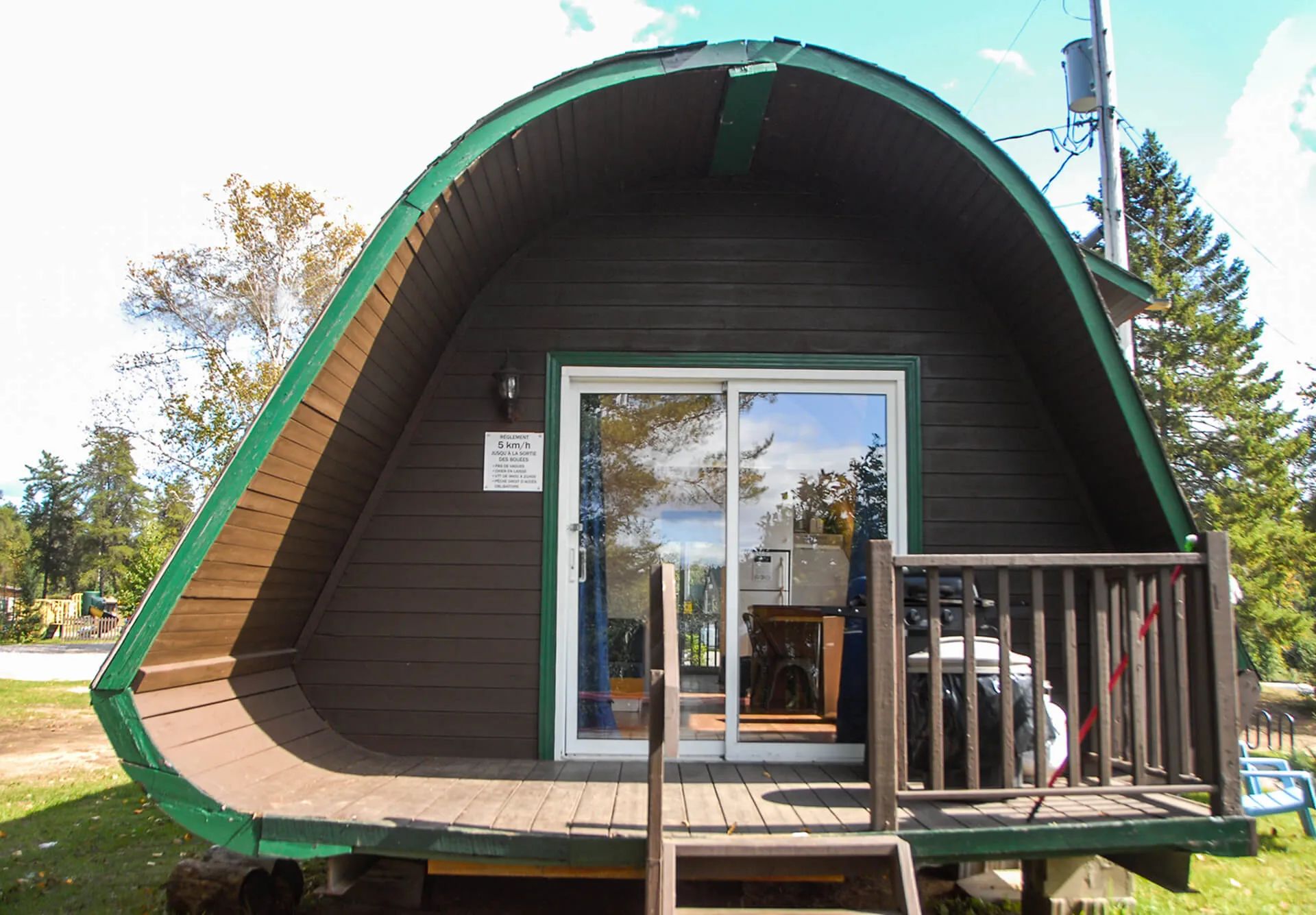 Cabin Sénateur — Le Domaine des Huards – Le Domaine des Huards