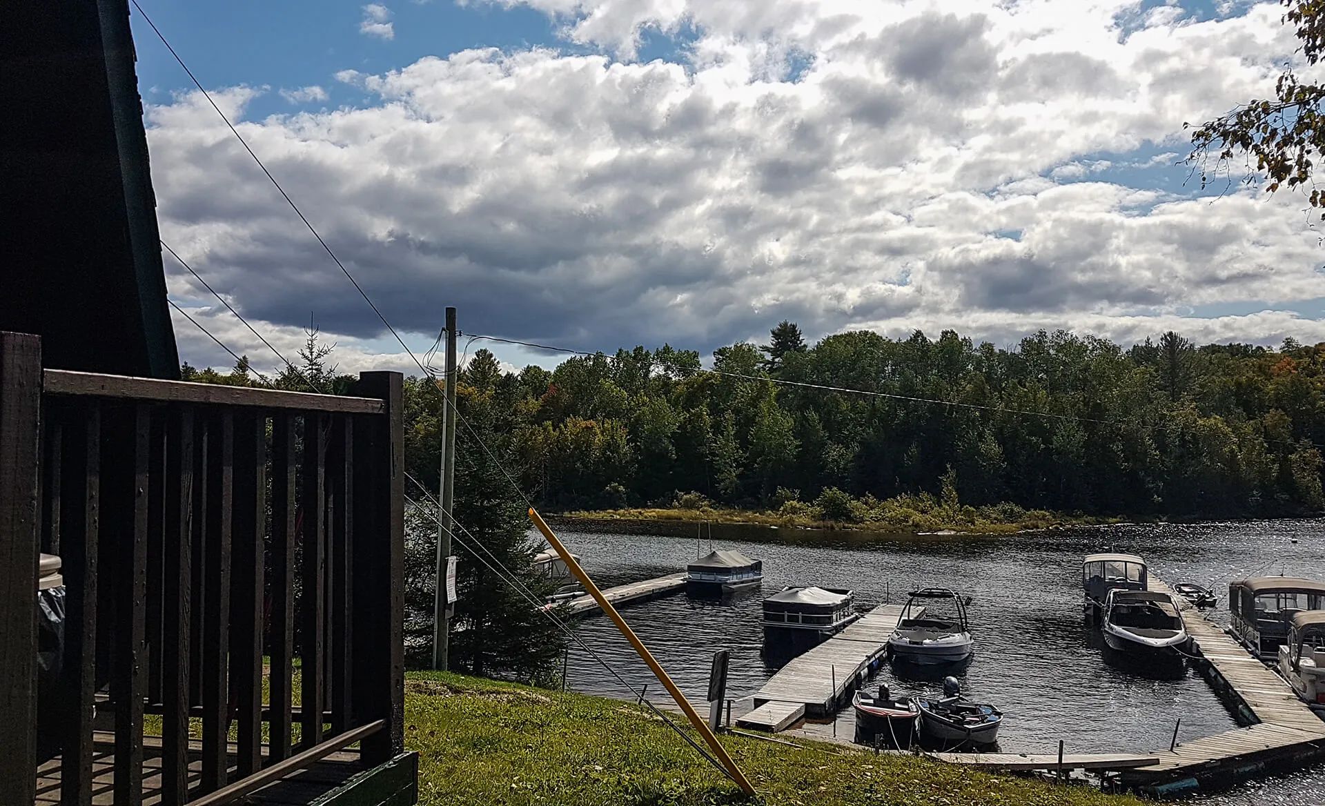 Cabin Sénateur — Le Domaine des Huards – Le Domaine des Huards