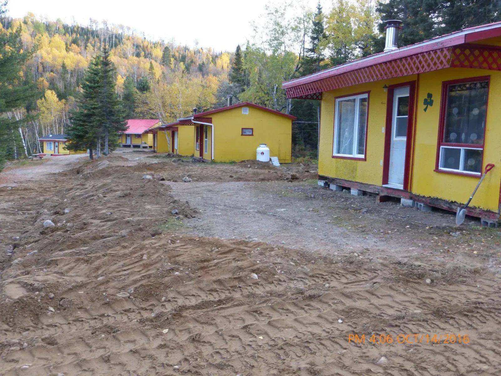 Fully equipped cabins – Fully equipped cabins