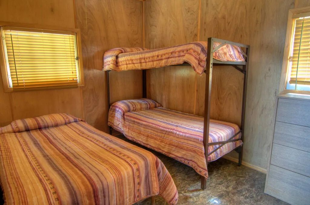 Chalet No. 8 — Le Domaine Shannon – Le Domaine Shannon