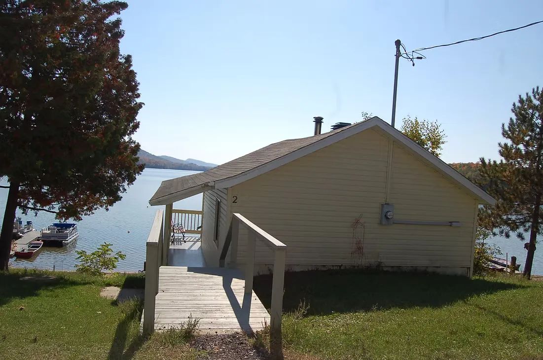 Chalet 2 — Domaine Larry Boismenu – Domaine Larry Boismenu