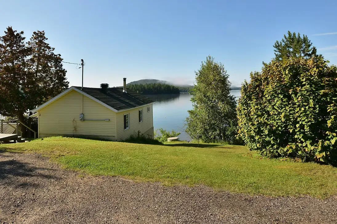 Chalet 2 — Domaine Larry Boismenu – Domaine Larry Boismenu