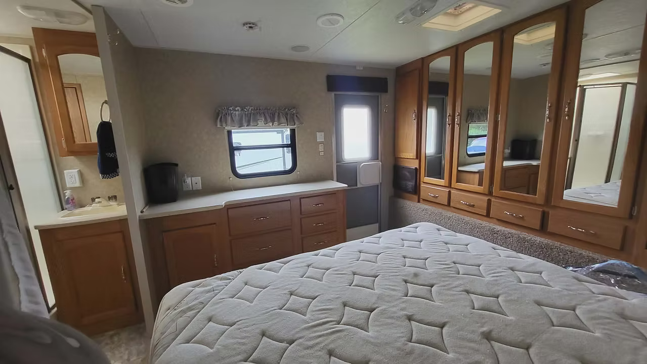 Roulotte Puma 30' – Domaine Larry Boismenu