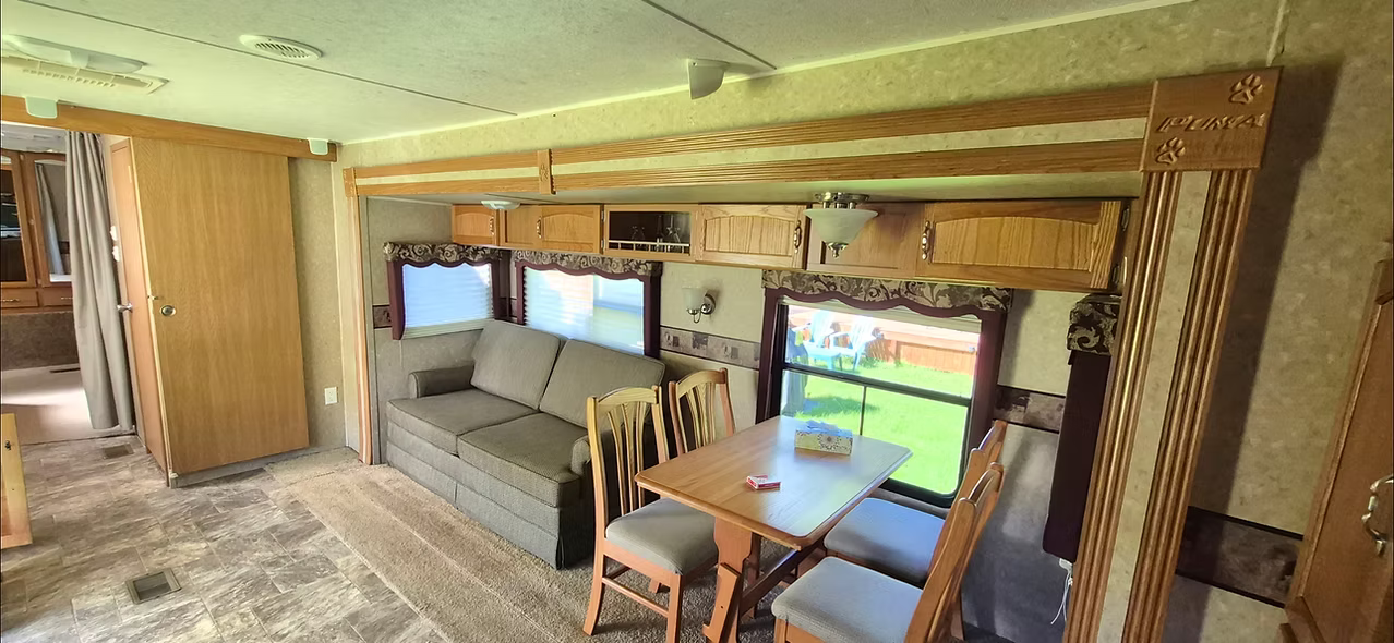 Roulotte Puma 30' — Domaine Larry Boismenu – Domaine Larry Boismenu