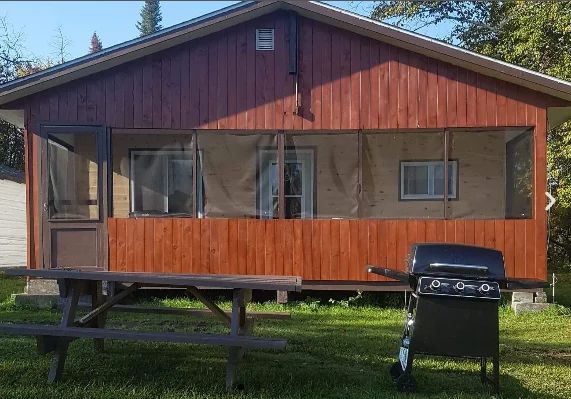 Chalet 9 – Pavillon Bark Lake Lodge