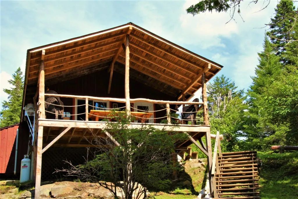 HUARD CHALET – Pourvoirie Pavillon Basilières