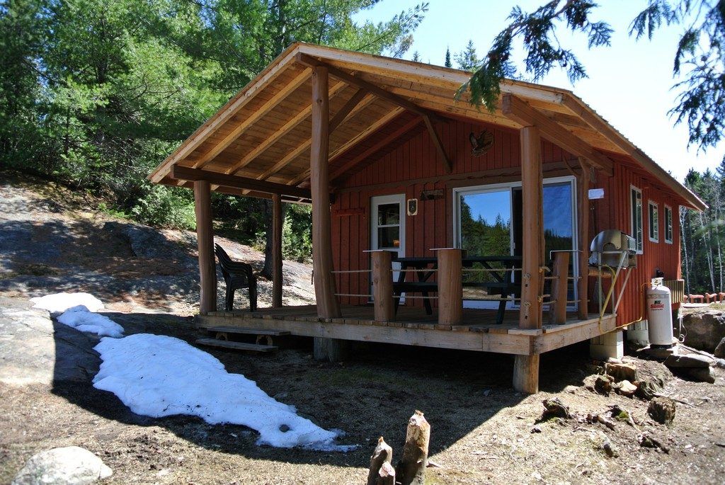 SOLITAIRE CABIN – Pourvoirie Pavillon Basilières