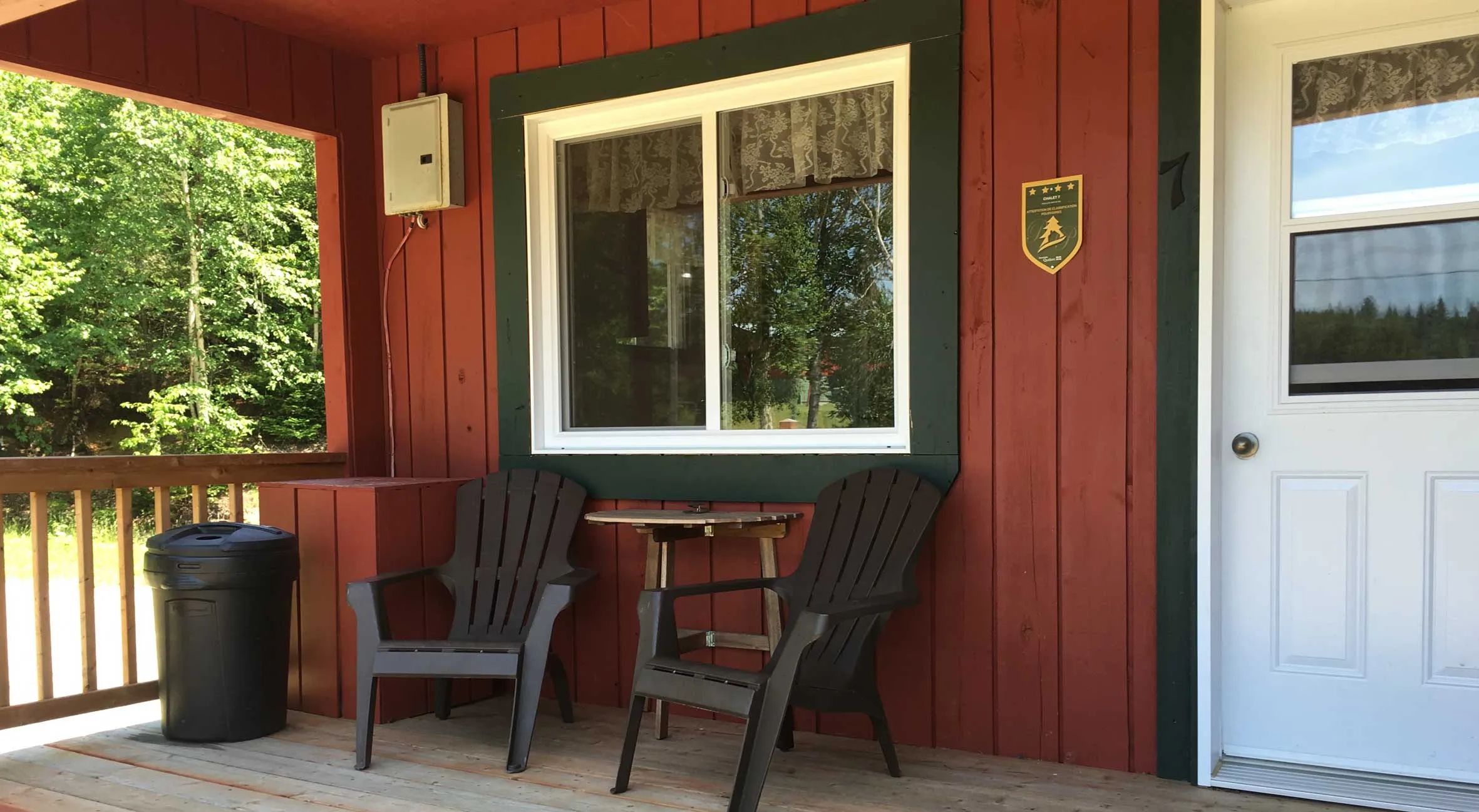 Chalets #3, #4, #5, #7 and #8 — Wapus Pavillon Lodge – Wapus Pavillon Lodge