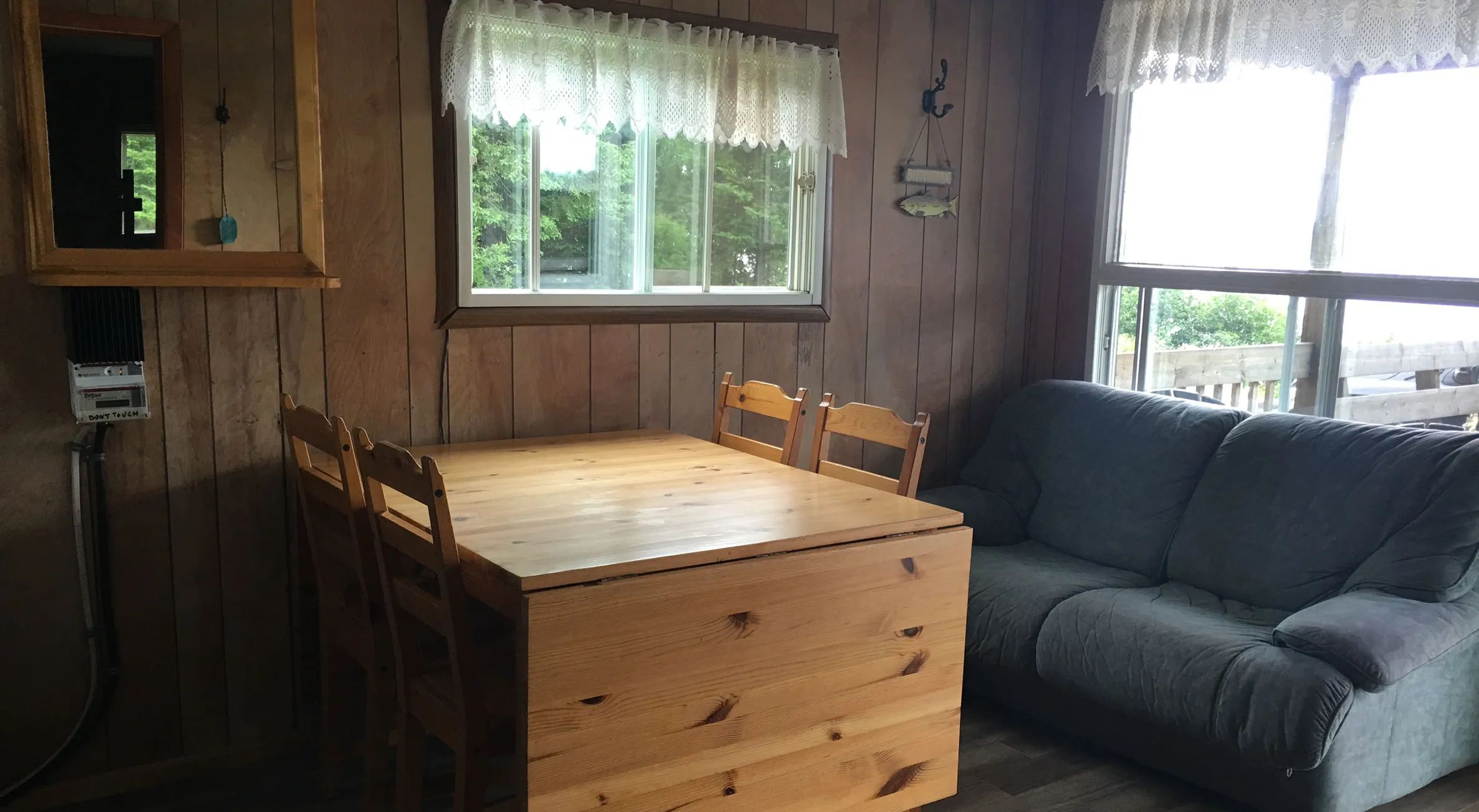 Cabin McArthur — Wapus Pavillon Lodge – Wapus Pavillon Lodge