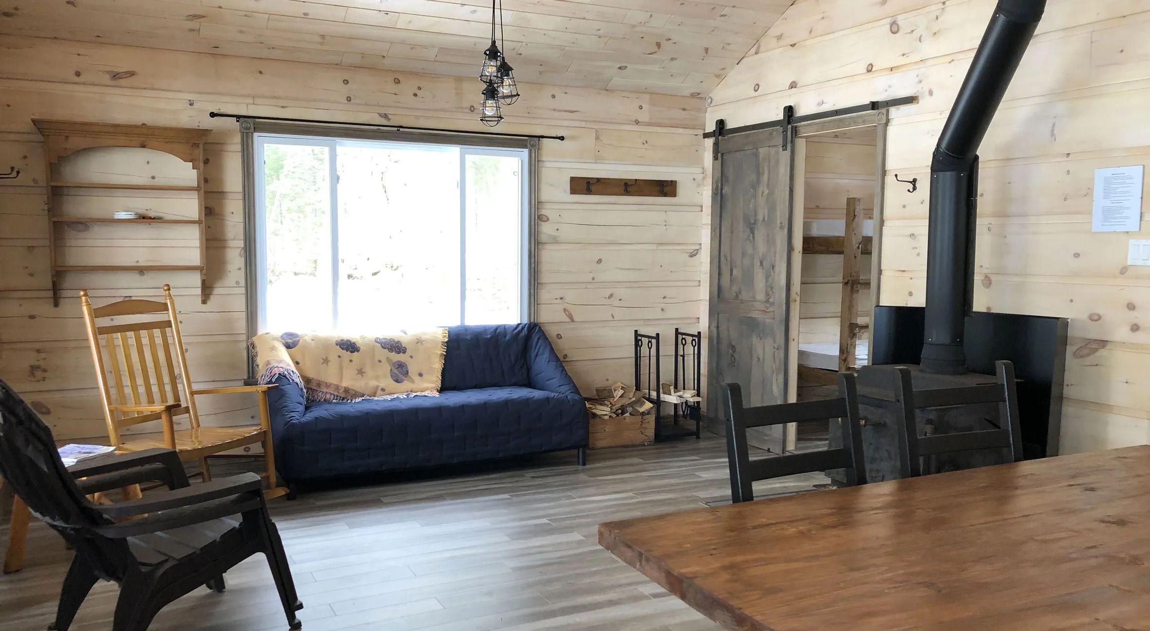 Cabin Pauline (McLennan) — Wapus Pavillon Lodge – Wapus Pavillon Lodge
