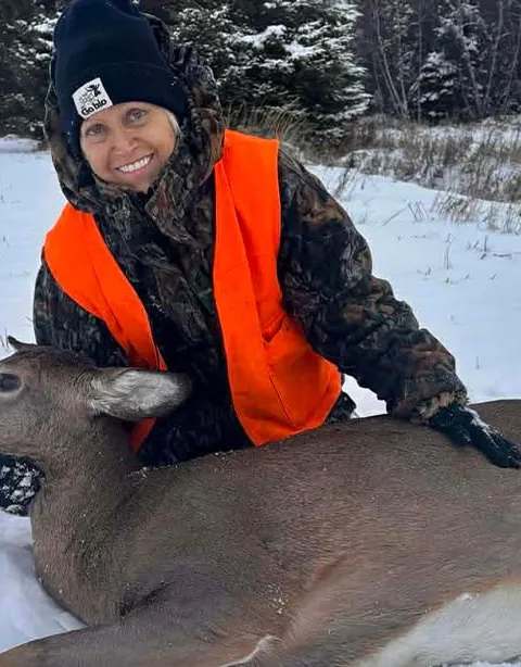 Chasse au chevreuil en saison automnale chez Pourvoirie 3 Ours, Centre-du-Québec, Québec
