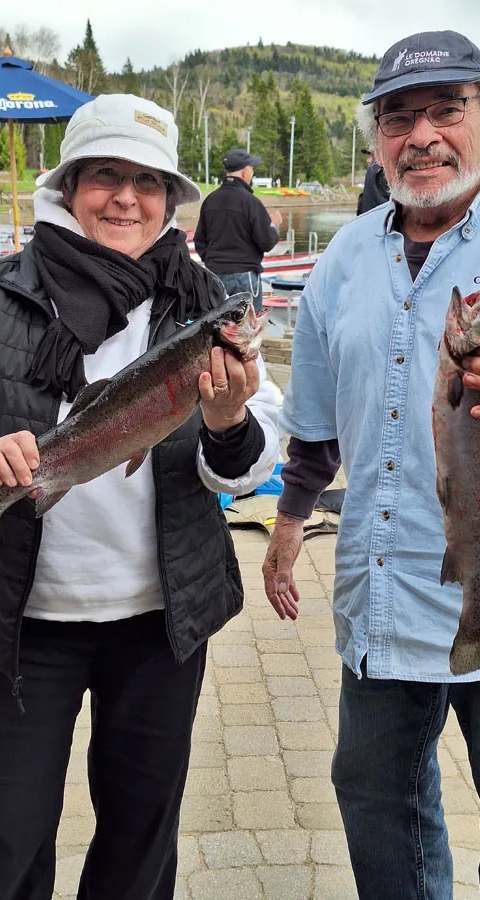 Pêche Truite arc-en-ciel chez Pourvoirie au Pays de Réal Massé, Lanaudière, Québec