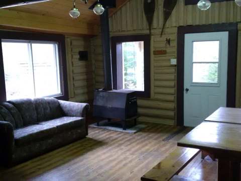 Chalet Pavillon – Pourvoirie Ayapewa