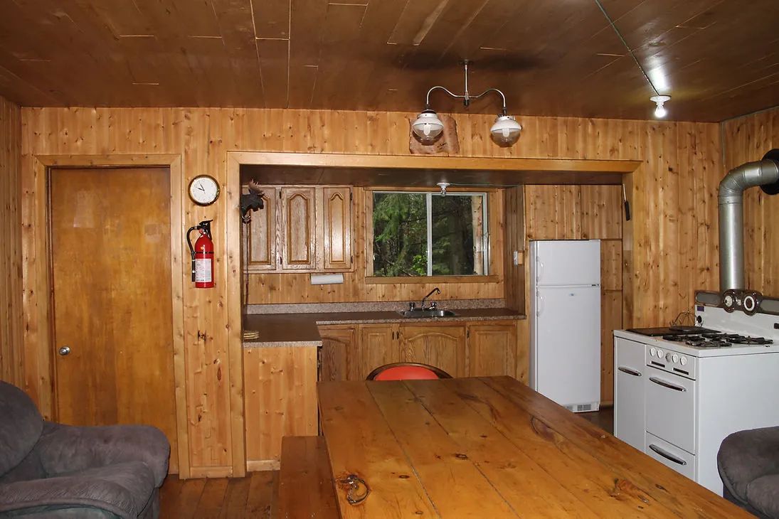 Chalet Soleil couchant — Pourvoirie Ayapewa – Pourvoirie Ayapewa