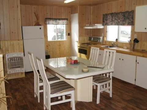 CABIN 8 – Pourvoirie du Barrage Gouin et du Magnan