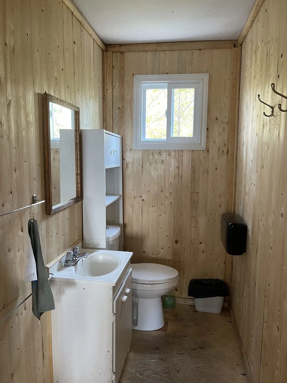 Chalet ERMITE — Pourvoirie du Barrage Gouin et du Magnan – Pourvoirie du Barrage Gouin et du Magnan