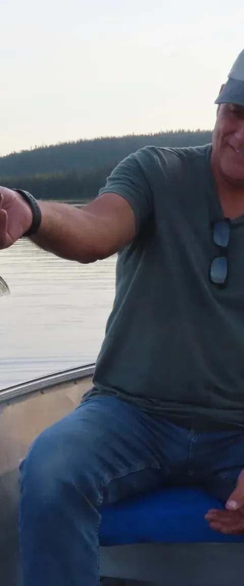 Fishing Walleye at Pourvoirie Blue Walleye Outpost, Abitibi-Témiscamingue, Quebec — photo 2