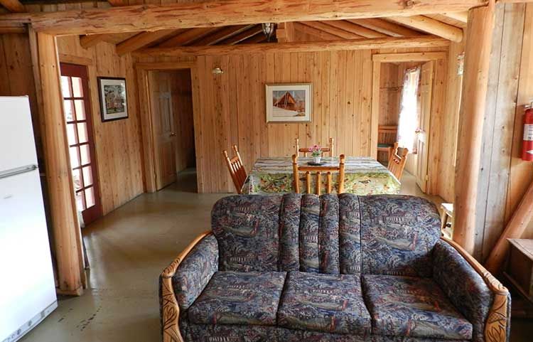 CHALET ALGONQUIN – Pourvoirie la Réserve Boismenu