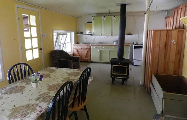 CHALET BILL WABO — Pourvoiriela Reserve Boismenu – Pourvoiriela Reserve Boismenu