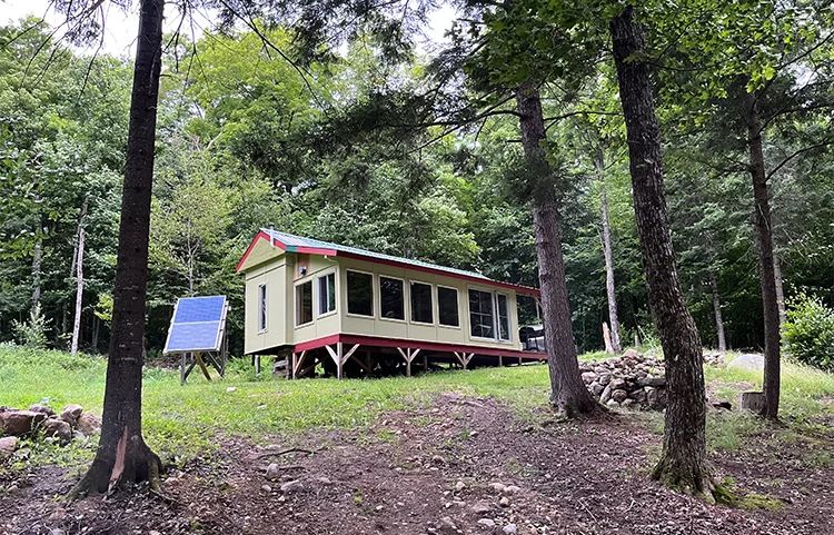 CHALET LE COLIBRI – Pourvoirie la Réserve Boismenu