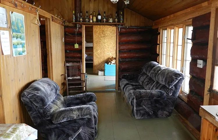 CHALET LE COUREUR DES BOIS – Pourvoirie la Réserve Boismenu