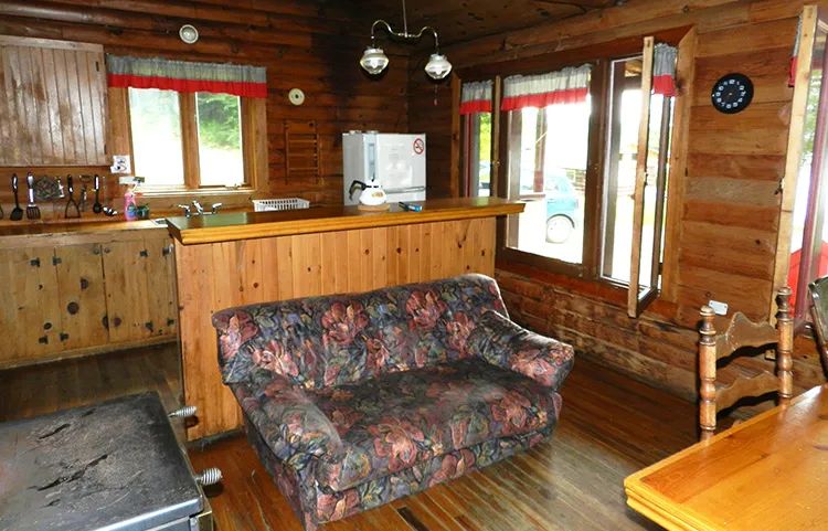 CHALET LE MONTAGNARD — Pourvoirie la Réserve Boismenu – Pourvoirie la Réserve Boismenu