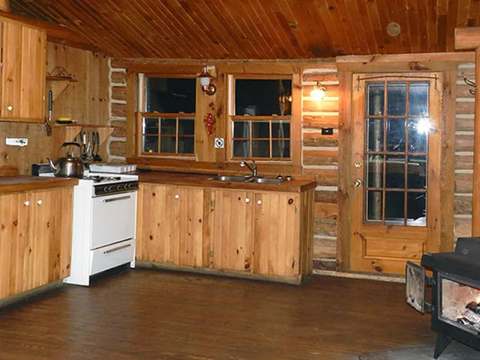 RADISSON CABIN – Pourvoiriela Reserve Boismenu