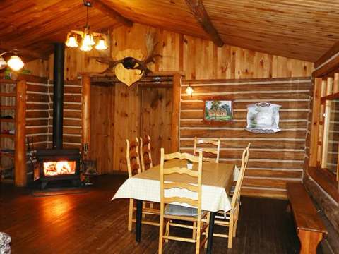 RADISSON CABIN – Pourvoiriela Reserve Boismenu