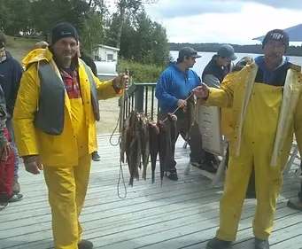 Fishing Walleye at Pourvoirie Cabonga, Outaouais, Quebec — photo 3