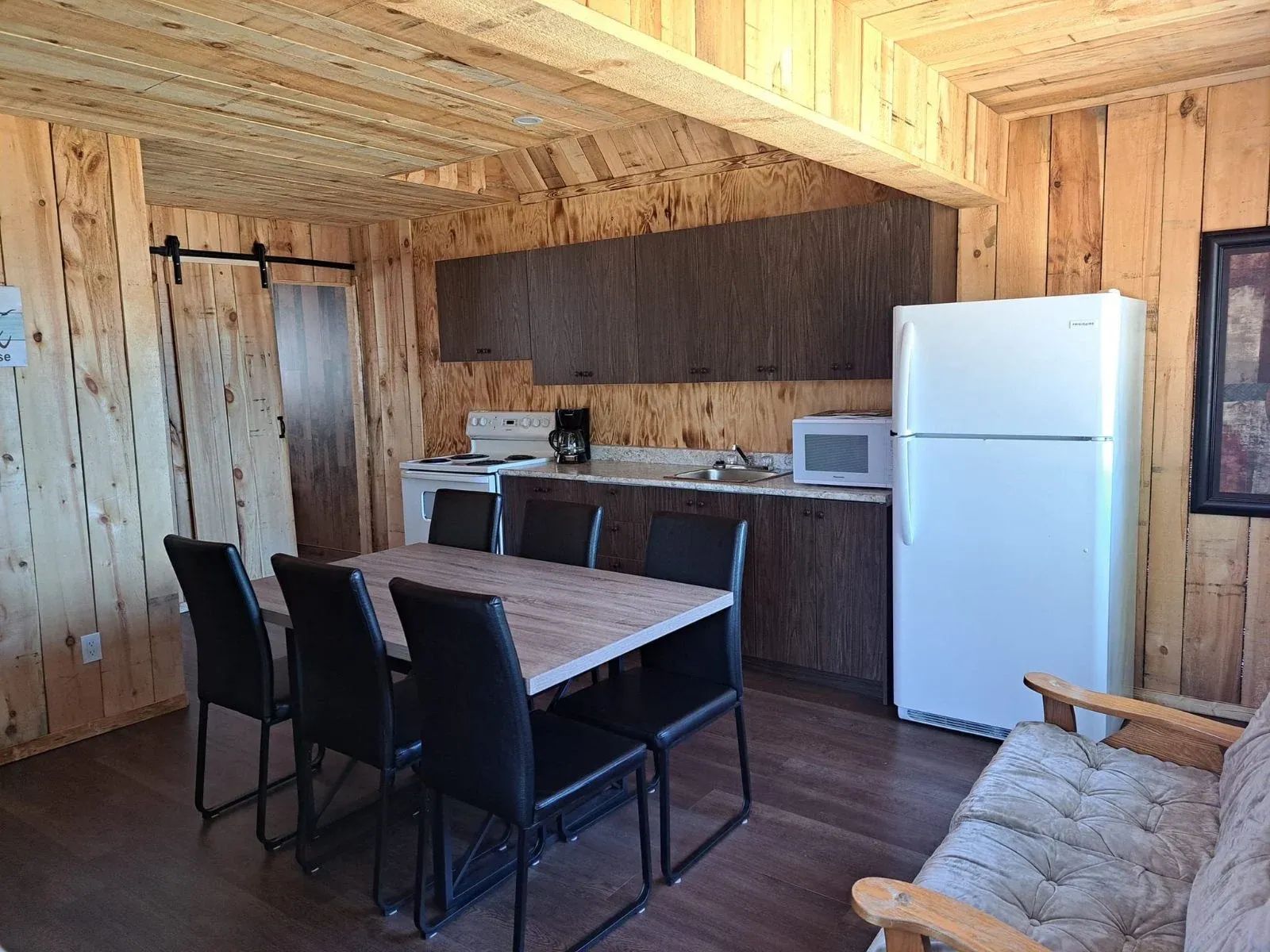 CHALET RELAX — Pourvoirie Camping Relax – Pourvoirie Camping Relax