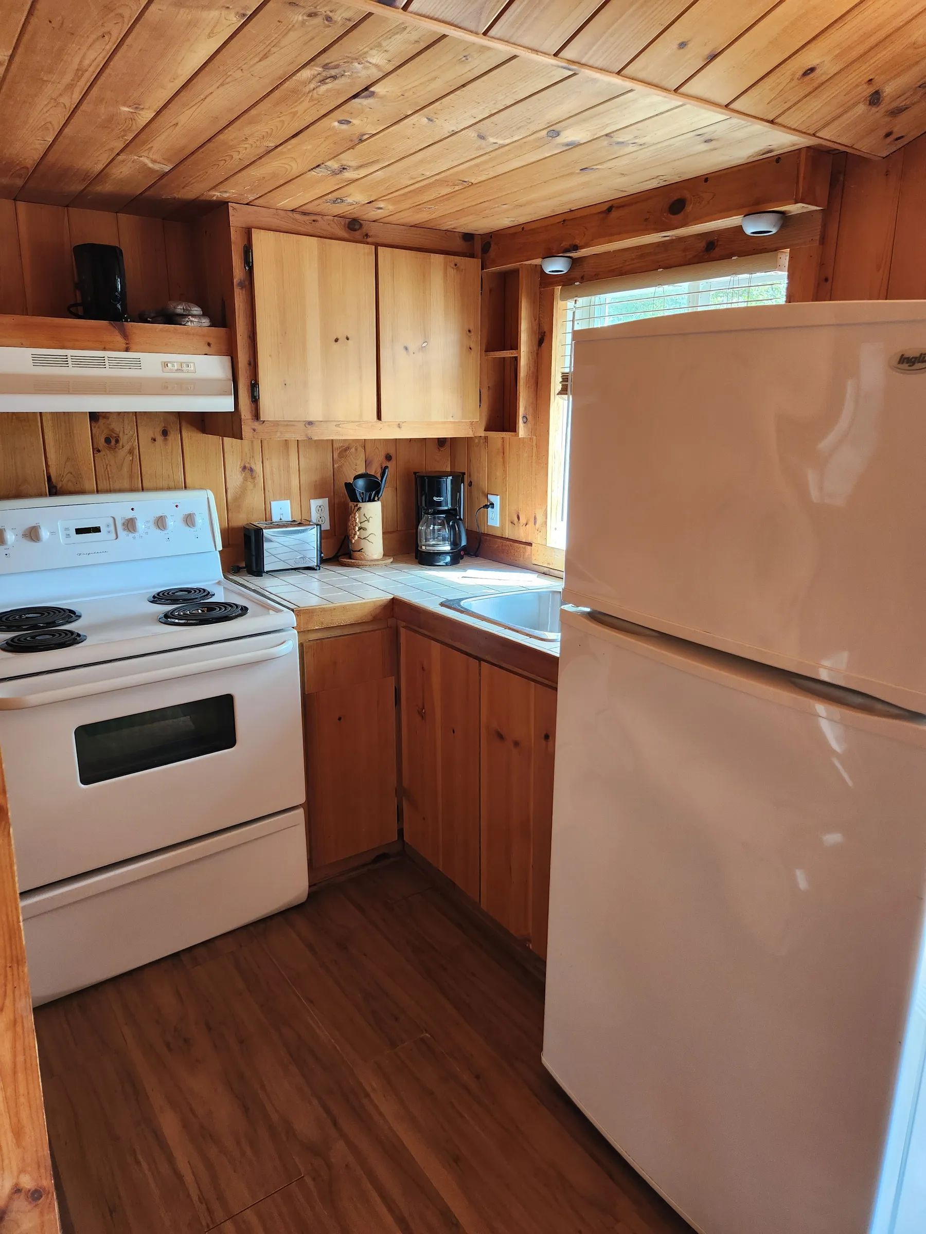 Chalet régulier #15 — Pourvoirie Cécaurel – Pourvoirie Cécaurel