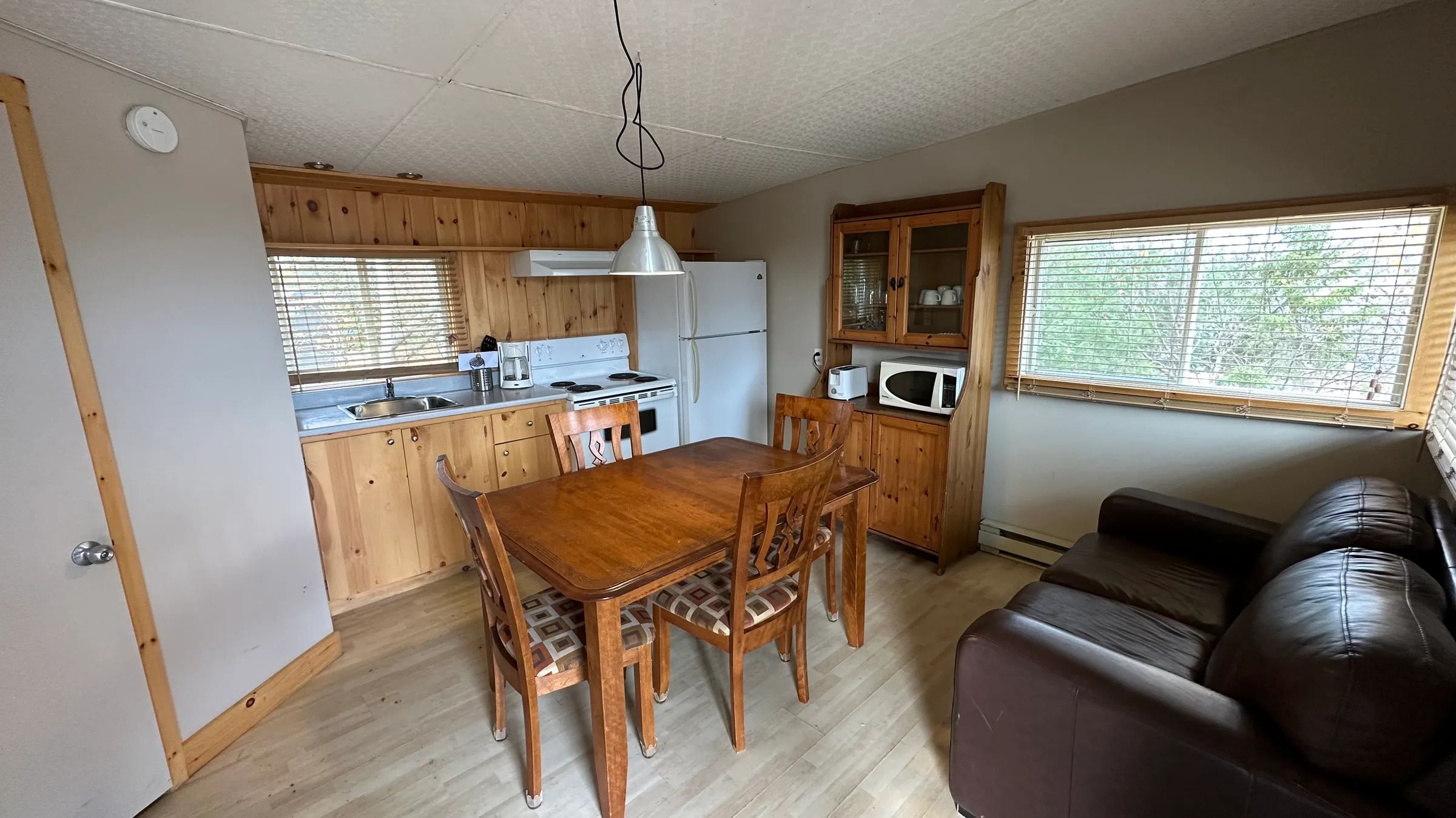 Standard cabin #18 — Pourvoirie Cécaurel – Pourvoirie Cécaurel