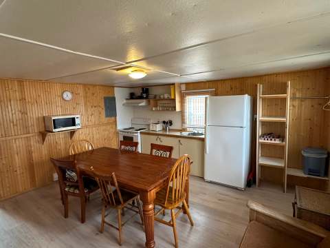 Standard cabin #2 – Pourvoirie Cécaurel