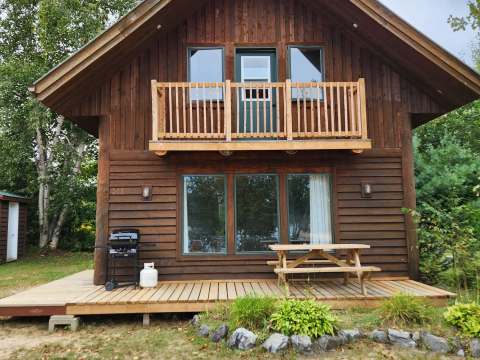 Chalet de bois rond #21 – Pourvoirie Cécaurel