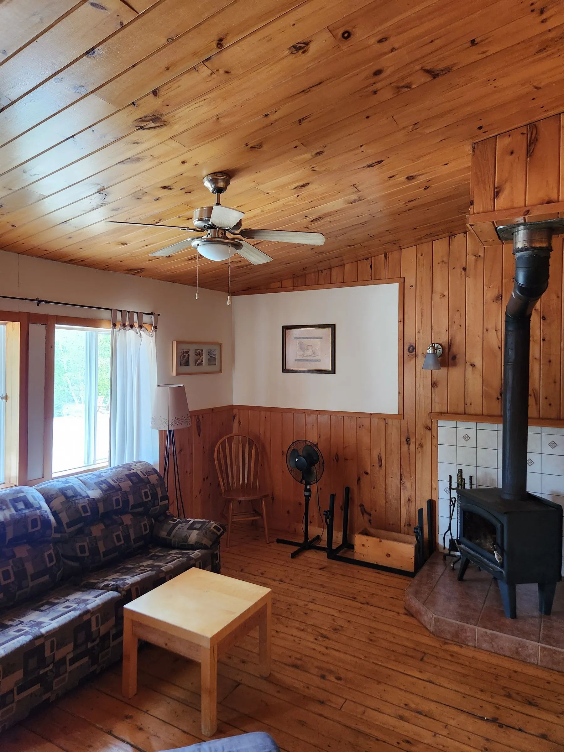 Log cabin #22 — Pourvoirie Cécaurel – Pourvoirie Cécaurel
