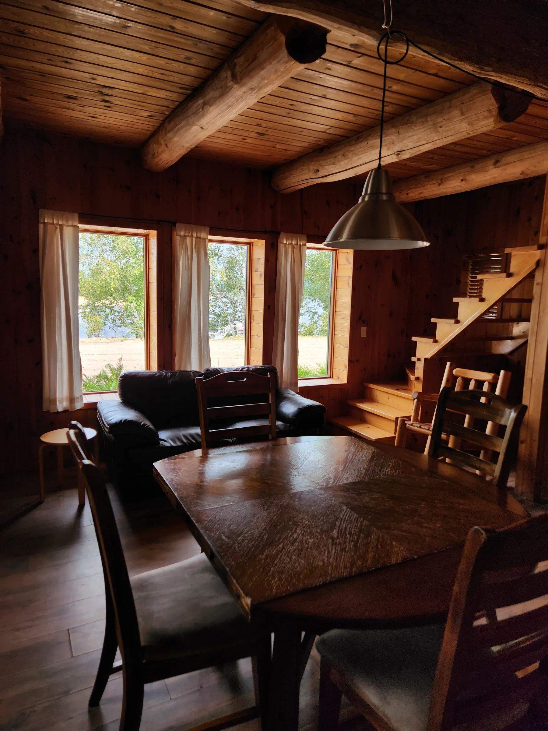 Log cabin #26 — Pourvoirie Cécaurel – Pourvoirie Cécaurel