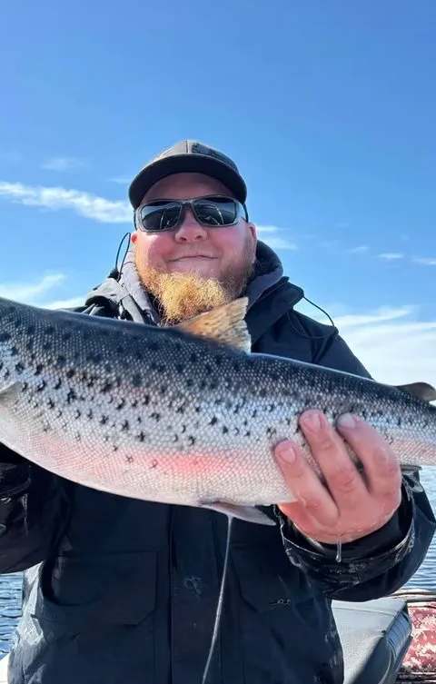 Pêche Ouananiche chez Pourvoirie Cécaurel, Laurentides, Québec — photo 8