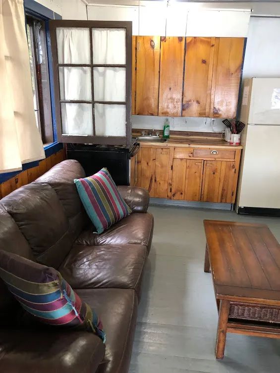 Chalet La Wolf Cave — Pourvoirie Chalets Diane – Pourvoirie Chalets Diane