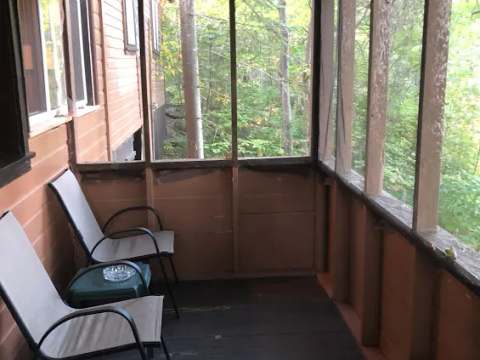 Le Moose Lodge – Pourvoirie Chalets Diane
