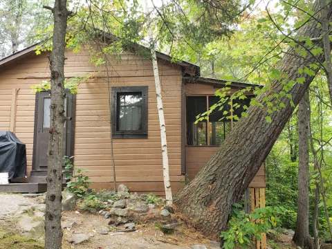Le Moose Lodge – Pourvoirie Chalets Diane