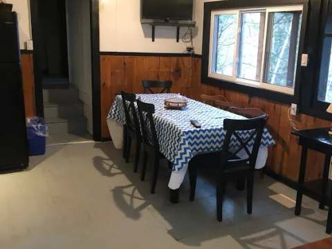 Le Moose Lodge – Pourvoirie Chalets Diane