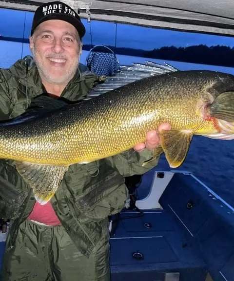 Excursion de pêche fructueuse chez Pourvoirie Chalets Diane, Abitibi-Témiscamingue, Québec
