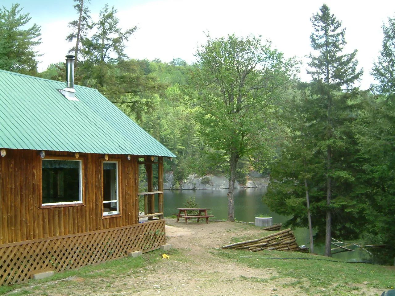 Cabin Cottage #17 — Pourvoirie Chevreuil Blanc – Pourvoirie Chevreuil Blanc