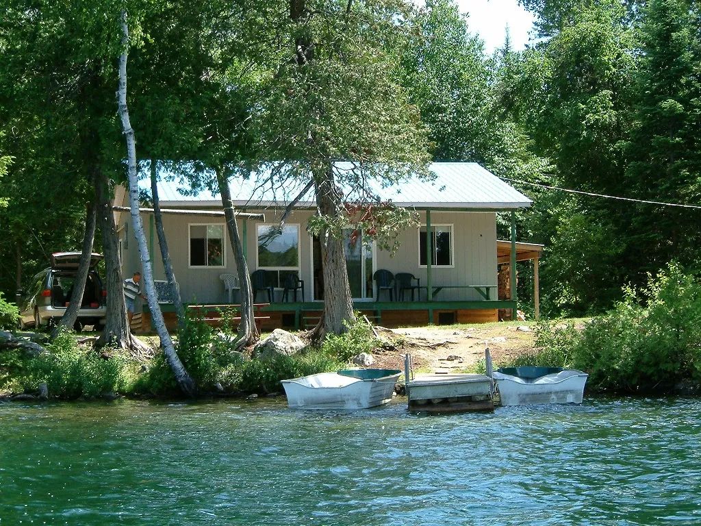 Chalet 19 offers direct lake access with its own dock and boats.