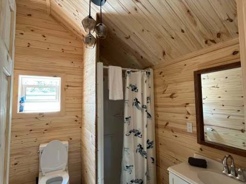 Andréa Cabin – Pourvoirie chez Pelchat