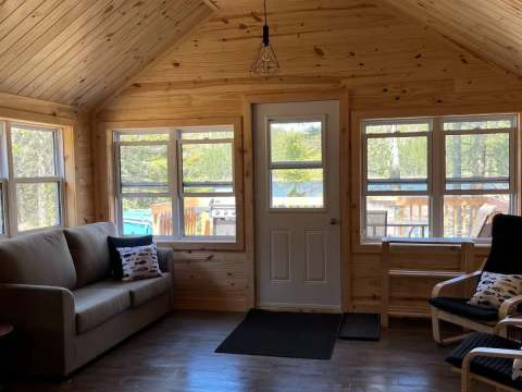 Andréa Cabin – Pourvoirie chez Pelchat