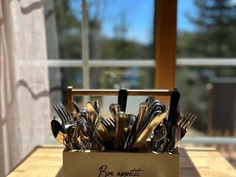 Denise Cabin – Pourvoirie chez Pelchat