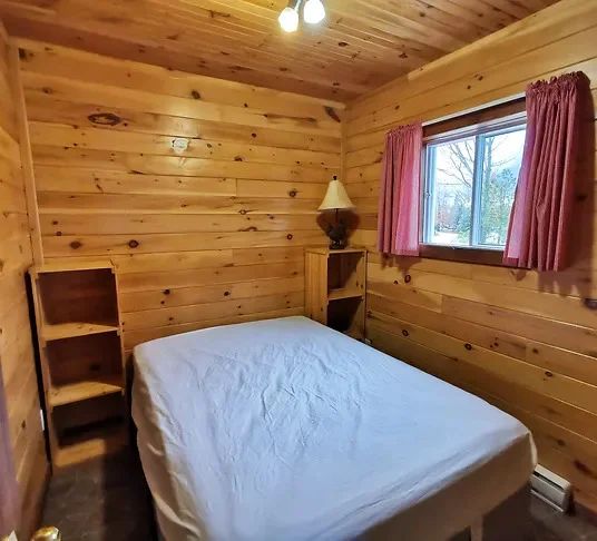 CABIN 15 — Pourvoirie Club Fontbrune – Pourvoirie Club Fontbrune